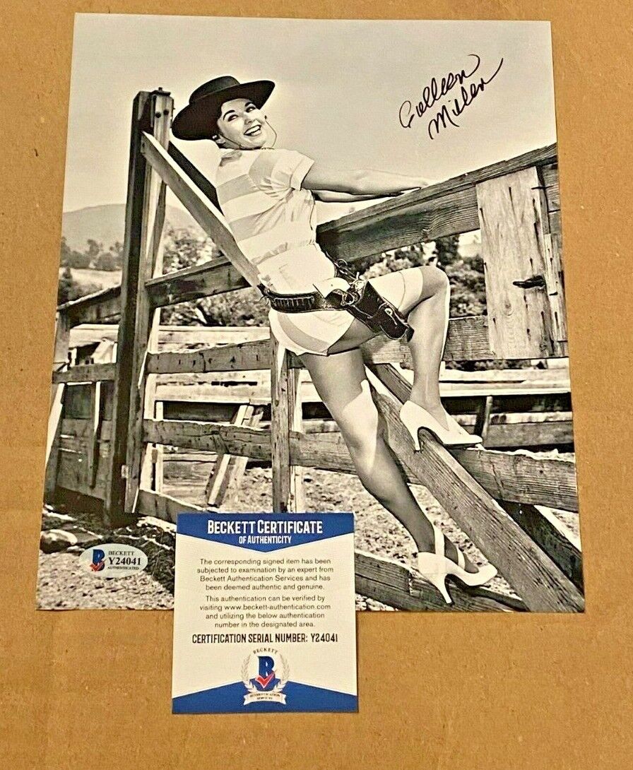 COLLEEN MILLER SIGNED 8X10 MOVIE Photo Poster painting BECKETT CERTIFIED