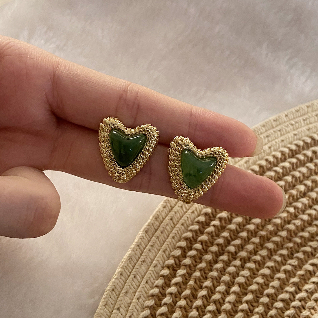 Vintage Retro Heart Heart Stainless Steel Electroplating Stud Earrings