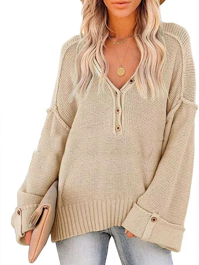 Women's plus-size v-neck jumper in solid color