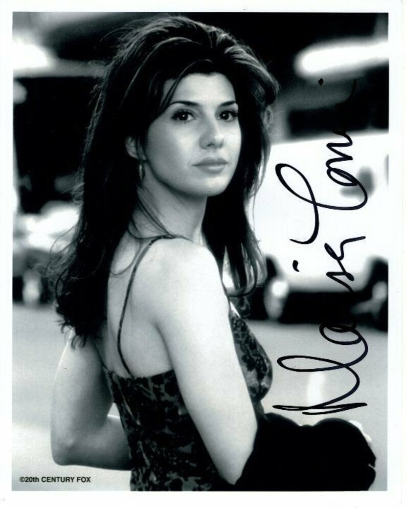 Marisa tomei signed autographed Photo Poster painting