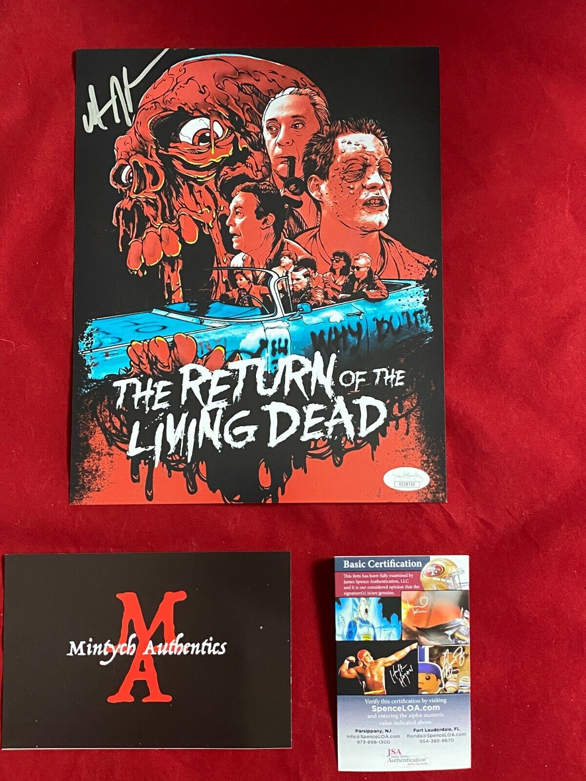 MIGUEL NUNEZ AUTOGRAPHED SIGNED 8X10 Photo Poster painting! RETURN OF THE LIVING DEAD! JSA COA!