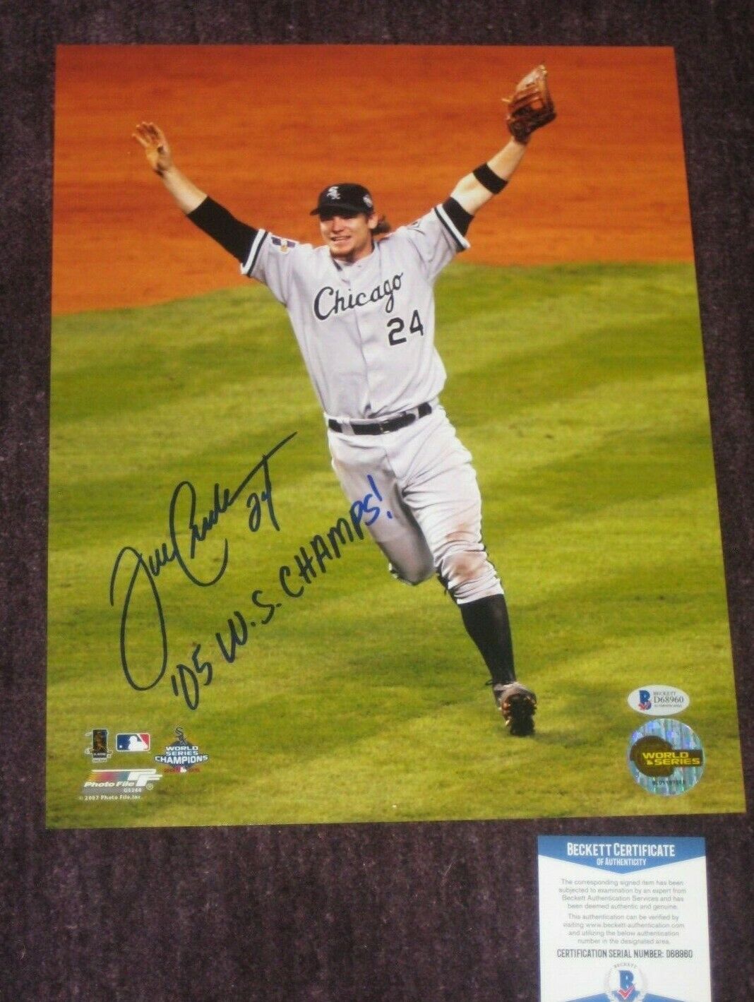 JOE CREDE Signed Chicago WHITE SOX 11x14 Photo Poster painting with Beckett COA & Inscription