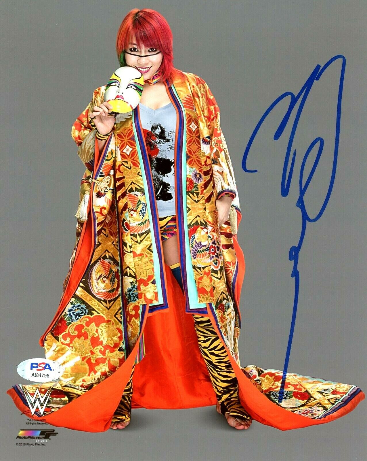 WWE ASUKA HAND SIGNED AUTOGRAPHED 8X10 Photo Poster painting WITH PROOF AND PSA DNA COA 5 RARE