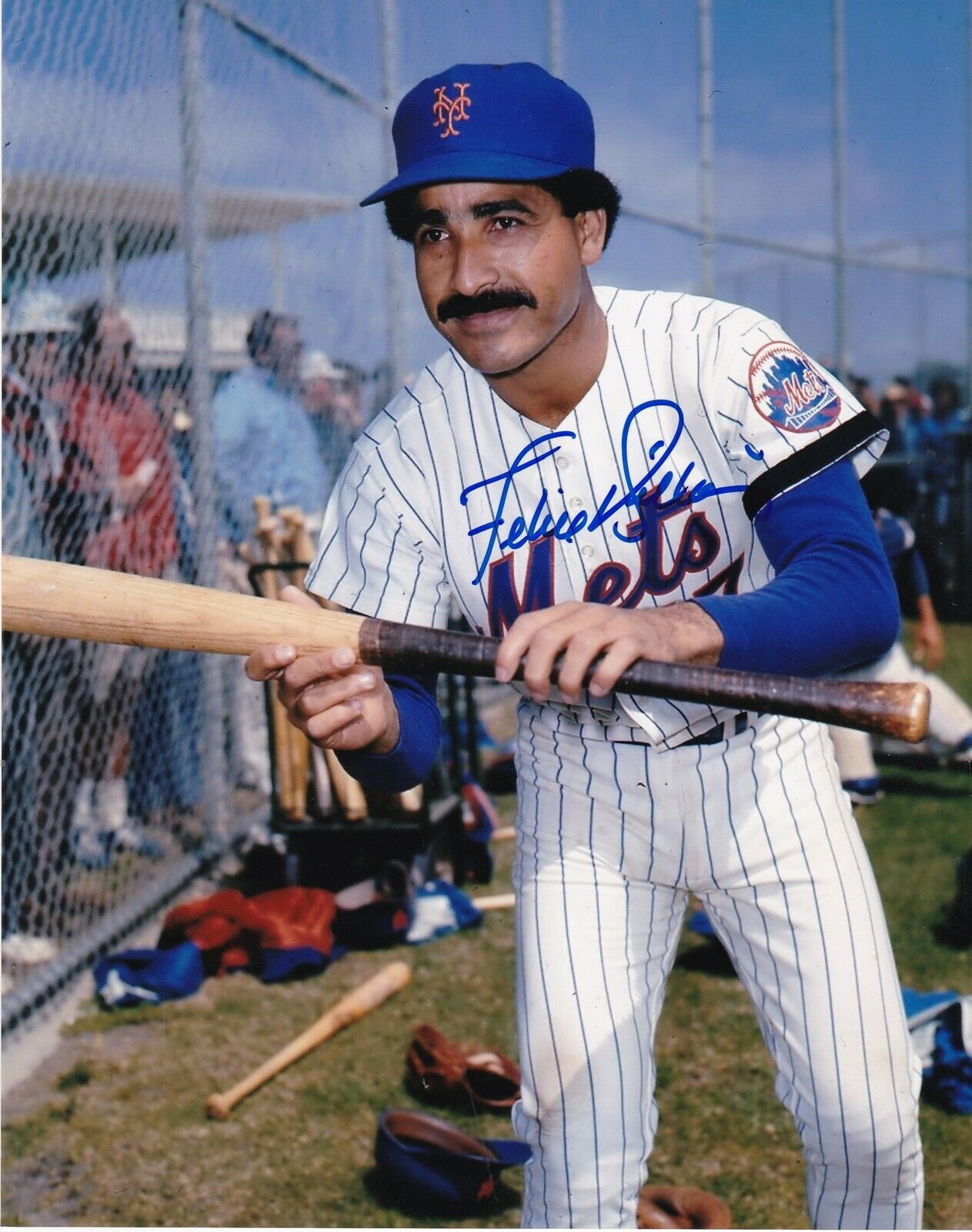 FELIX MILLAN NEW YORK METS ACTION SIGNED 8x10