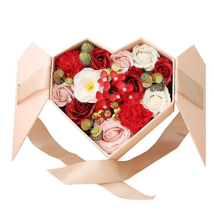 New Heart-shaped Rose Gift Box For The Most Loved One | AvasHome
