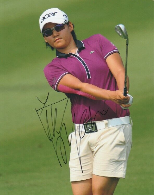 YANI TSENG SIGNED LPGA GOLF 8x10 Photo Poster painting! Autograph PROOF