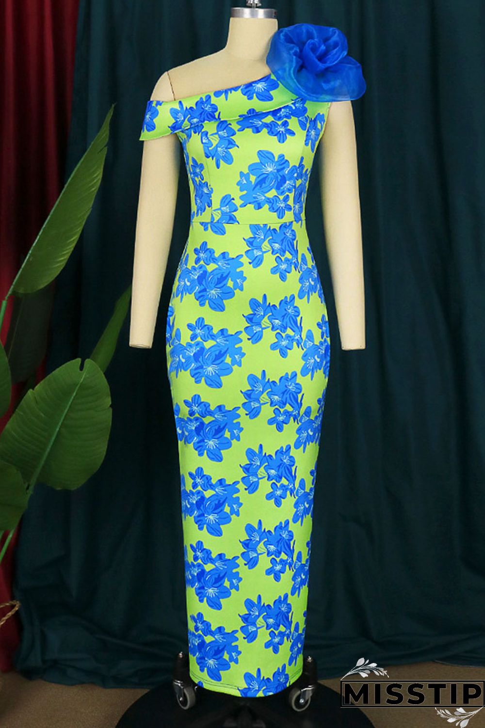 Blue Elegant Print Patchwork Appliques Oblique Collar Straight Dresses