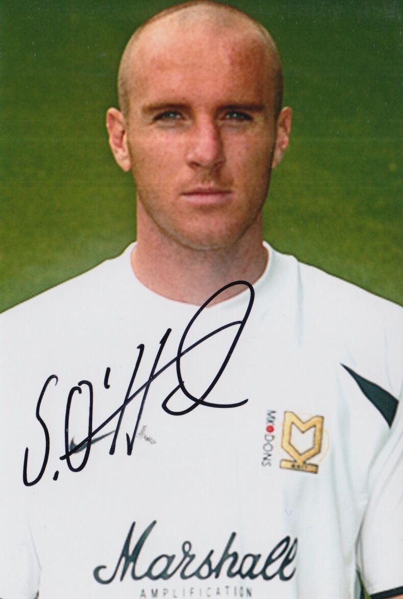 MK DONS HAND SIGNED SEAN O'HANLON 6X4 Photo Poster painting 1.