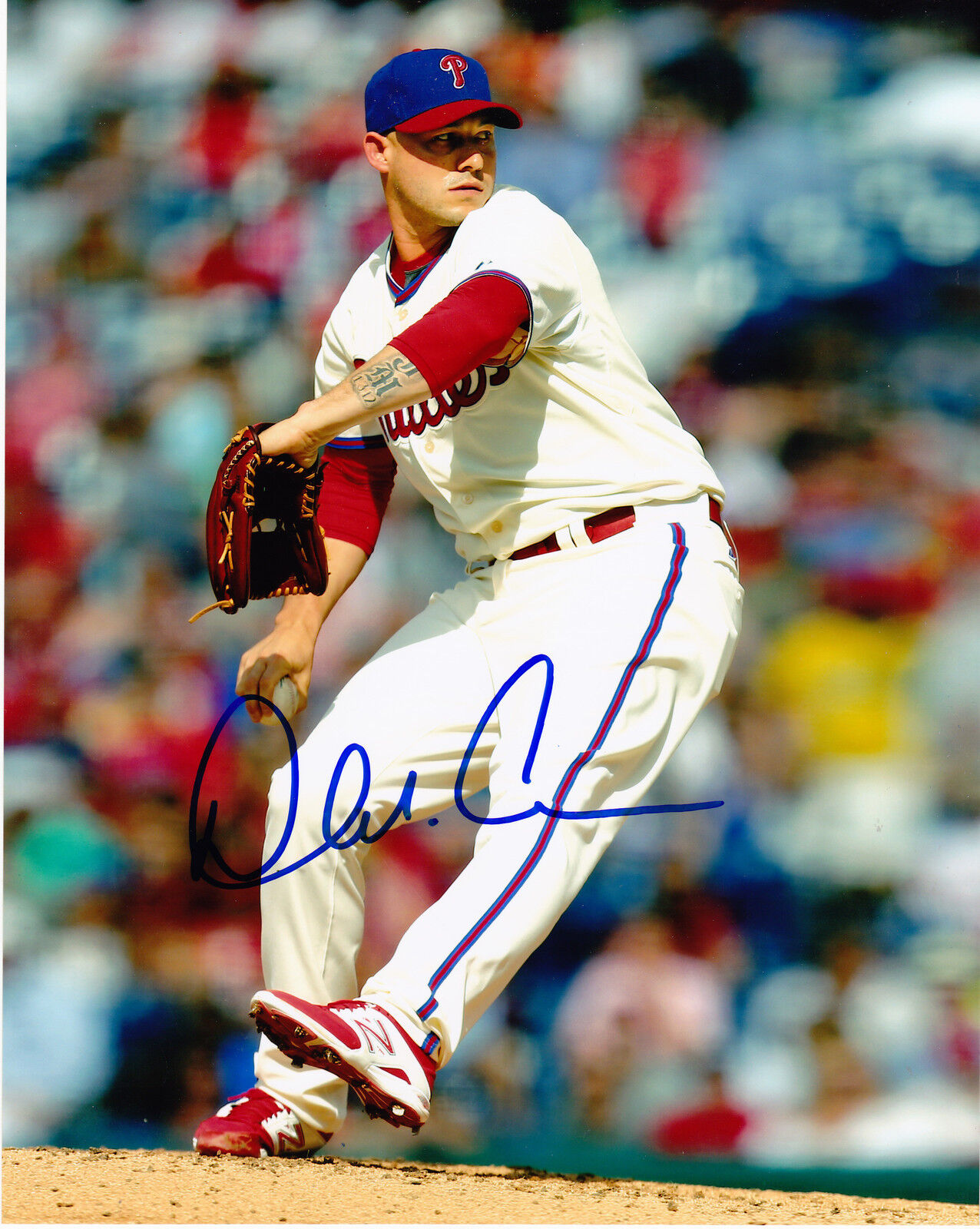 DUSTIN MCGOWAN PHILADELPHIA PHILLIES COLOR ACTION SIGNED 8x10