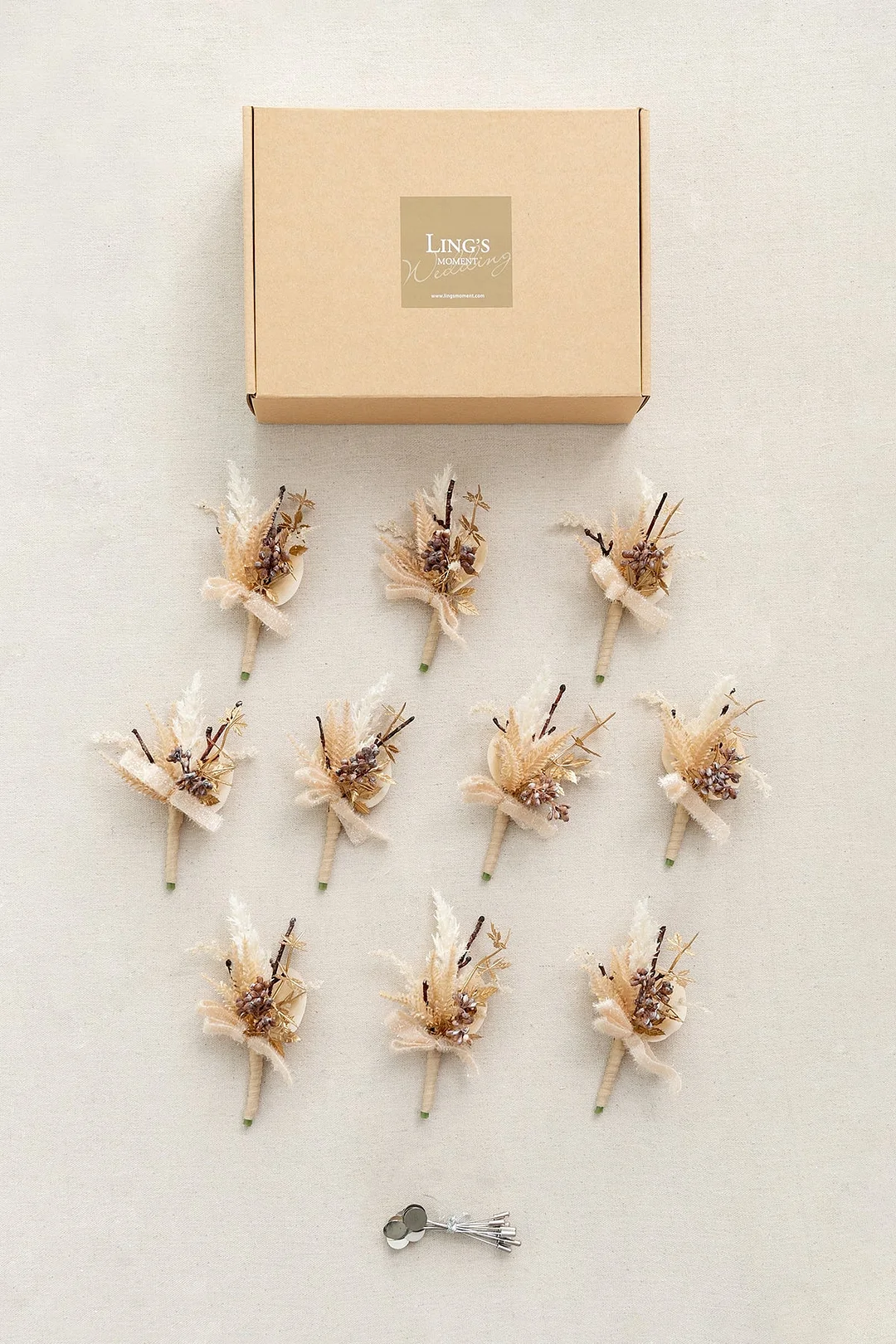 Boutonnieres for Guest in White & Beige
