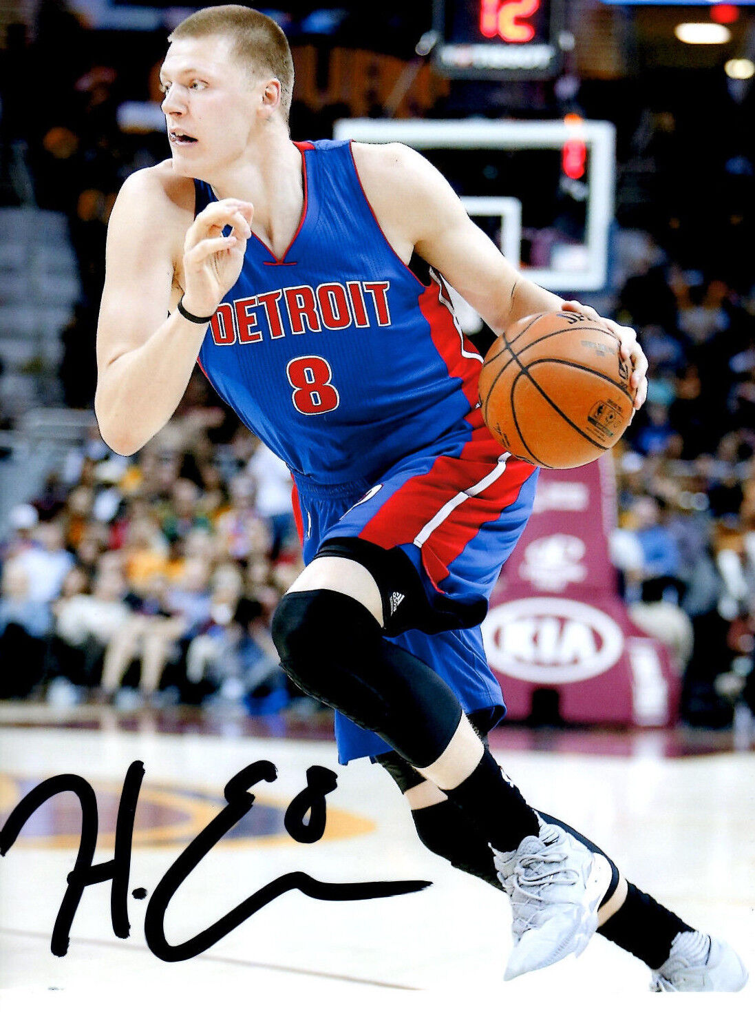 Henry Ellenson Autograph Signed Photo Poster painting 8x10 Marquette Detroit Pistons COA b