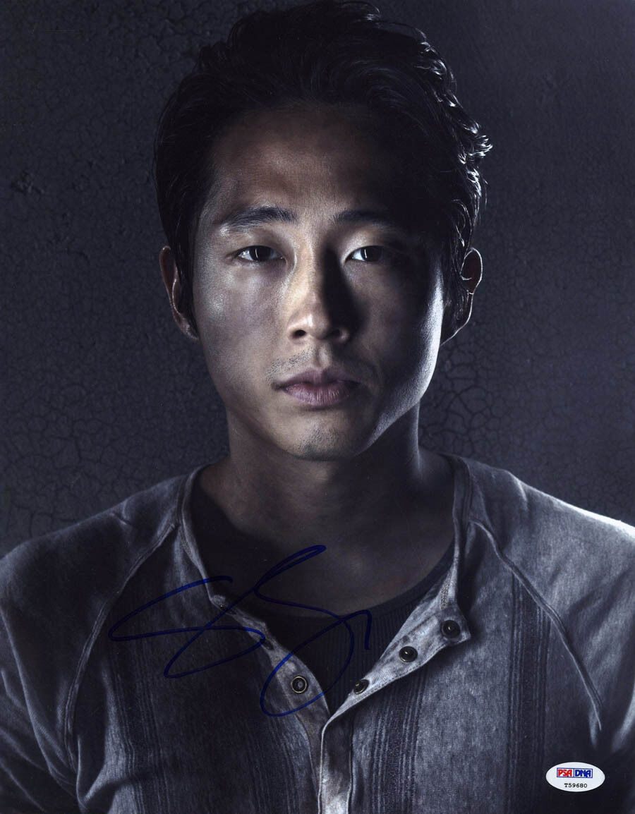 Steven Yeun SIGNED 11x14 Photo Poster painting Glenn The Walking Dead PSA/DNA AUTOGRAPHED