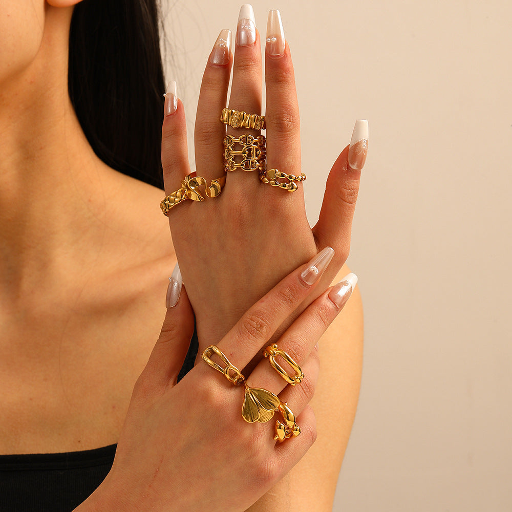 Exaggerated Style Titanium Steel Geometric Niche Pleated Three-Dimensional Petal Design Gold-Plated Ring Fashionable Women