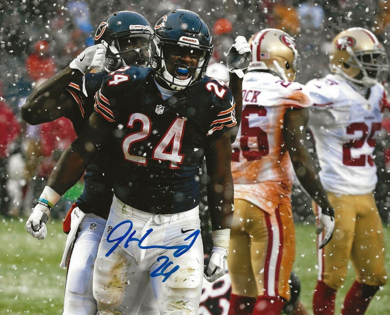 Jordan Howard signed Chicago Bears 8x10 Photo Poster painting autographed 7