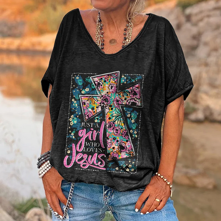 Just A Girl Who Loves Jesus Printed V-neck Women's T-shirt