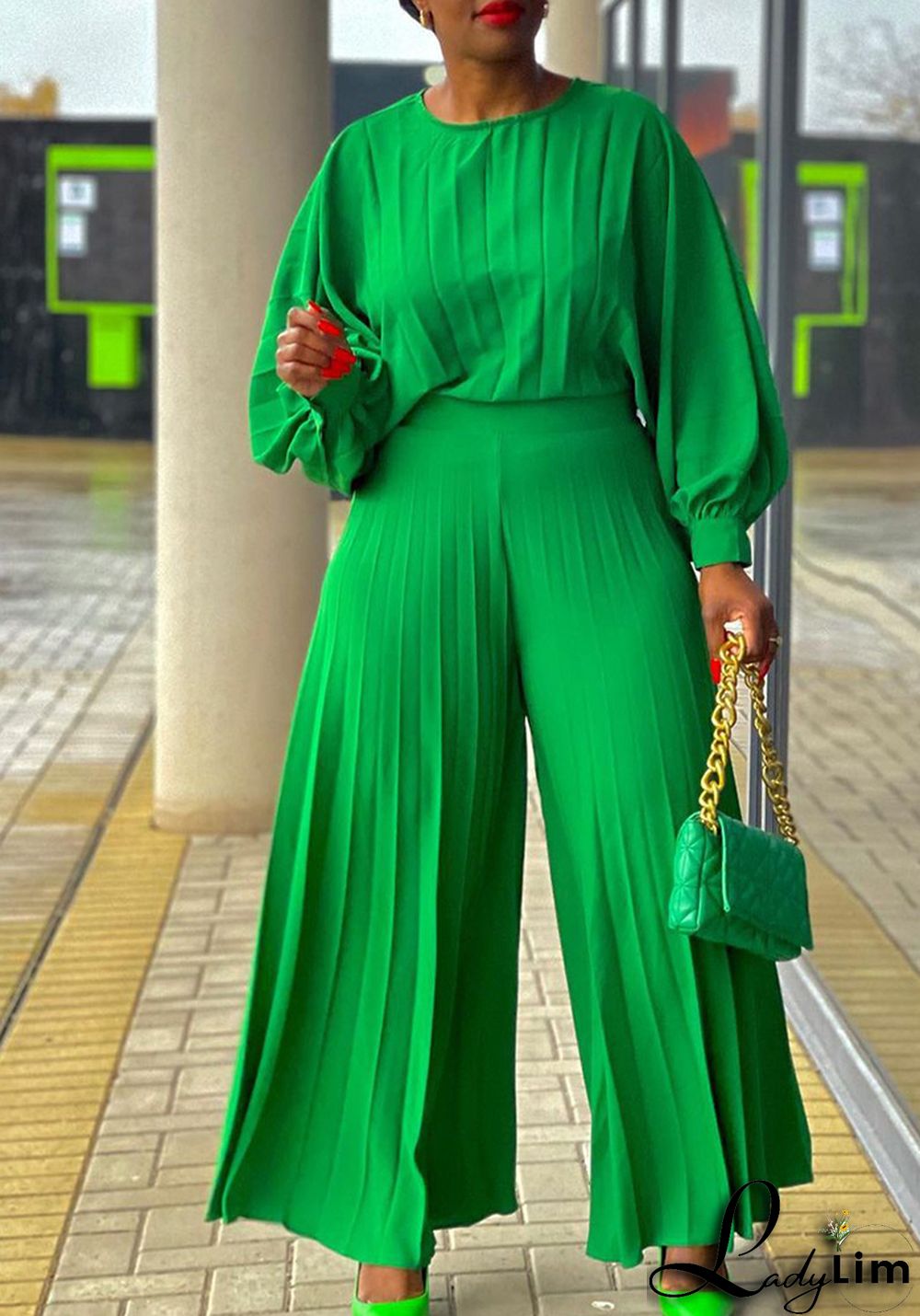 Plus Size Women Summer Loose Casual Shirt and Wide-leg Pants Two-Piece Set