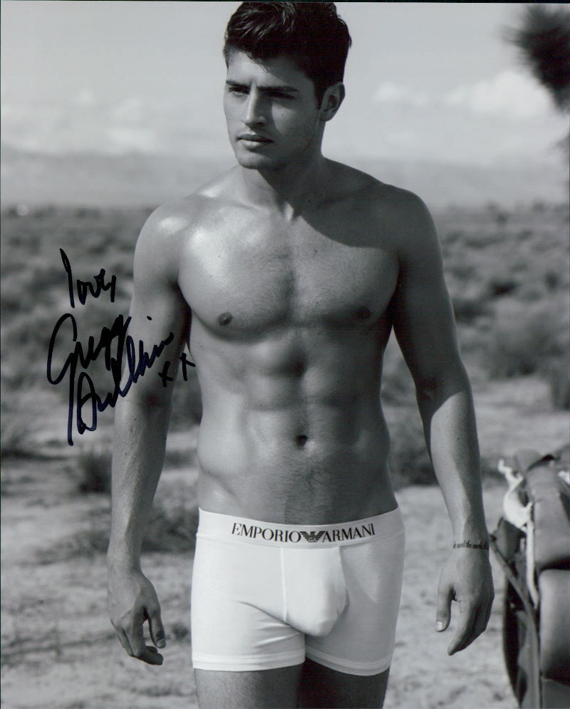 Gregg Sulkin signed authentic 8x10 Photo Poster painting COA