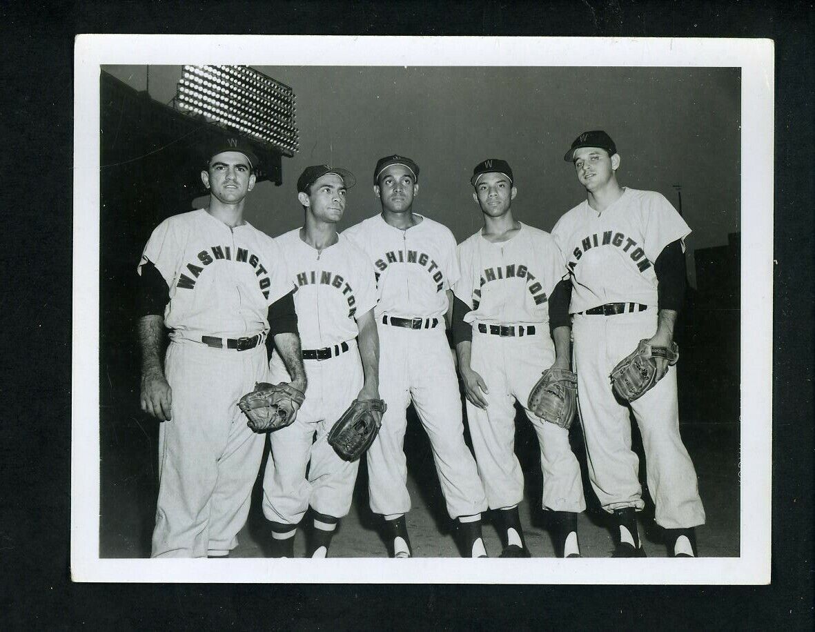 Pascual Becquer Type I Louis Requena Press Original Photo Poster painting Washington Senators