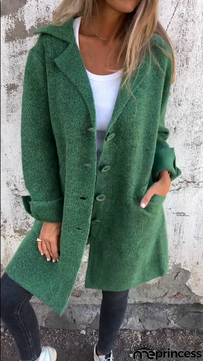 Fashionable and Minimalist Coat