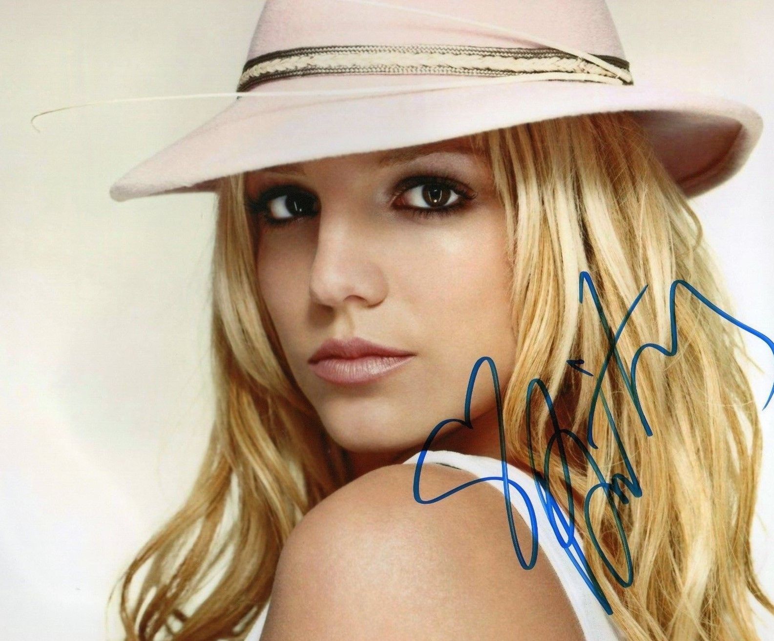 BRITNEY SPEARS AUTOGRAPHED SIGNED A4 PP POSTER Photo Poster painting PRINT 29