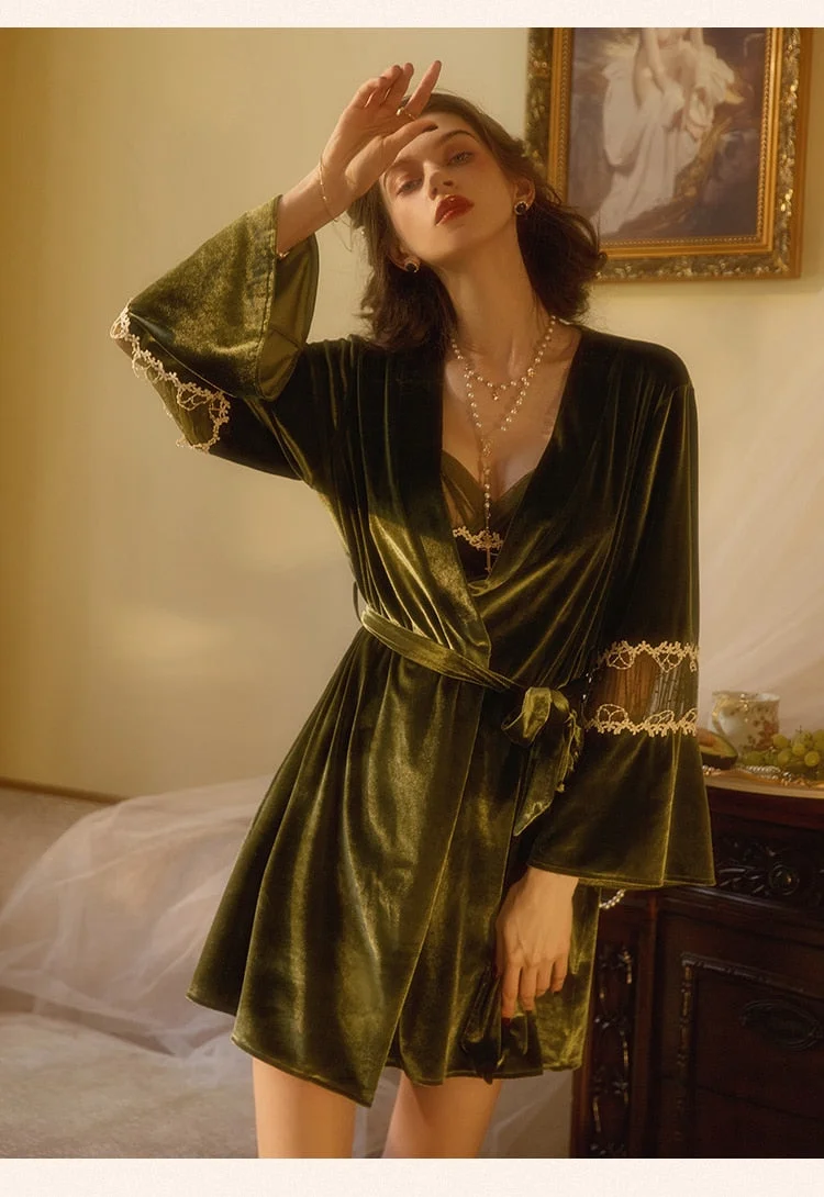 French Sexy Velvet Pajamas for Women V-neck Hollow Lace Sleepwear Pajama Set Winter Warm Sling Nightdress Female Nightwear