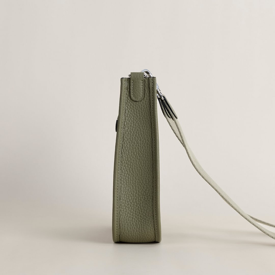 Evelyne mini Clemence Q1 Sauge PHW