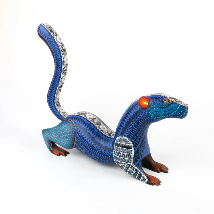 Beautiful Otter - Oaxacan Alebrije Wood Carving Sculpture - Nestor Melchor