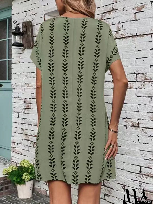 MidiSono - Effortless and Chic Dress