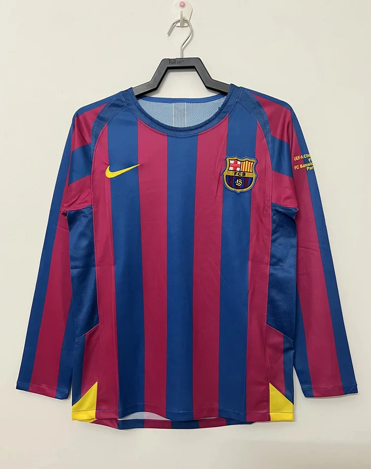 2005/2006 Barcelona Home Long Sleeve Champions League Edition