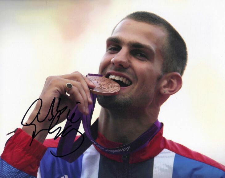 ROBBIE GRABARZ SIGNED 10X8 Photo Poster painting HIGH JUMP SUPERSTAR TEAM GB BRONZE MEDALIST