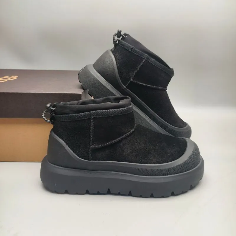 4196 White base, classic style waterproof rubber sole couple's shoes. In stock. Sizes 35-45.