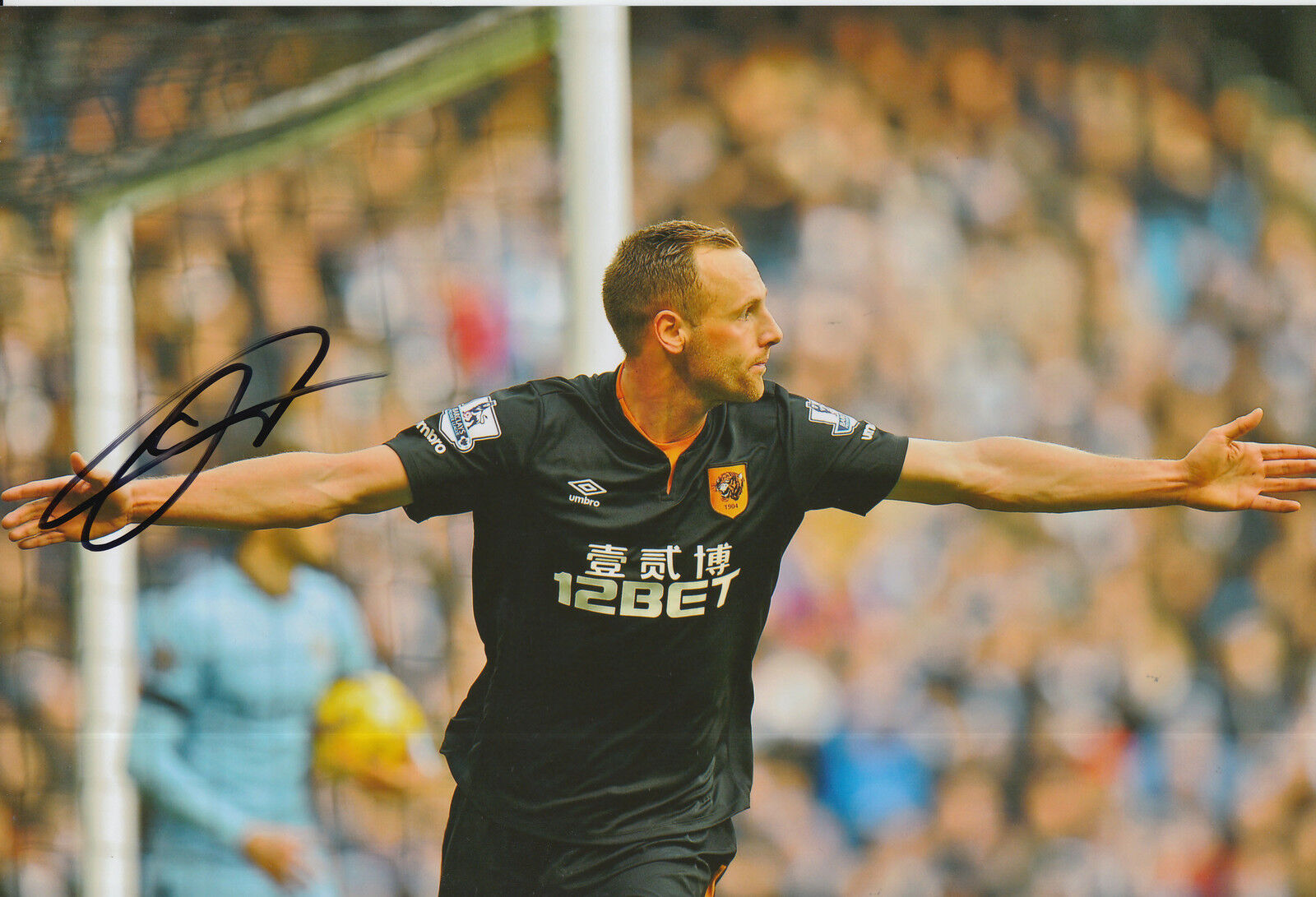 HULL CITY HAND SIGNED DAVID MEYLER 12X8 Photo Poster painting.