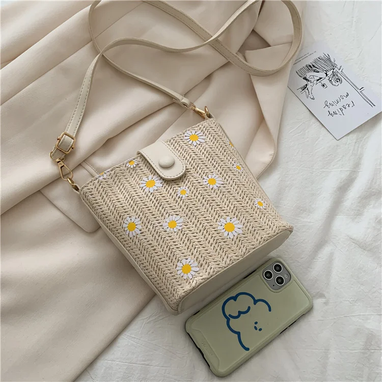 Daisy Braided Bucket Bag