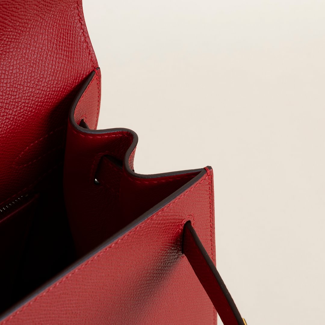 Kelly28 Epsom Q5 Rouge casaque GHW