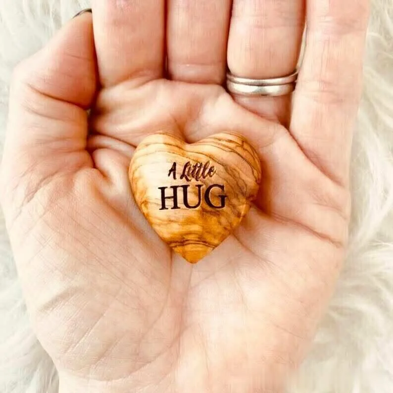 (🔥Christmas Promotion- 50% OFF) Pocket Hug Wooden Heart Token