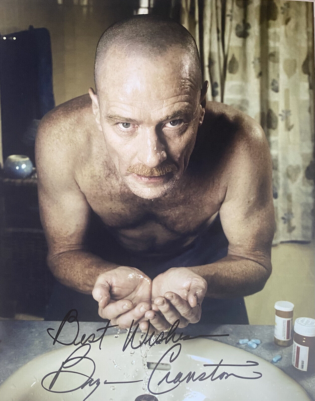 Bryan Cranston Autographed Signed Breaking Bad 8x10 Photo Poster painting With Quite RARE