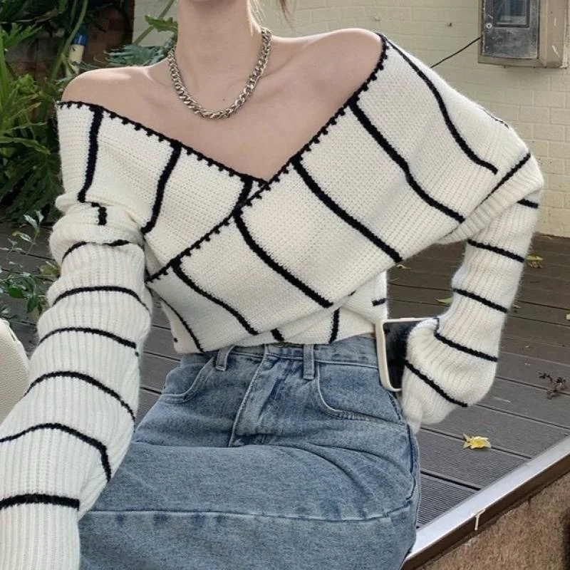 Wongn Cross V Neck Off The Shoulder Black White Striped Knitted Sweaters Women Sexy One Slim Irregular Crop Top 2022 Grey