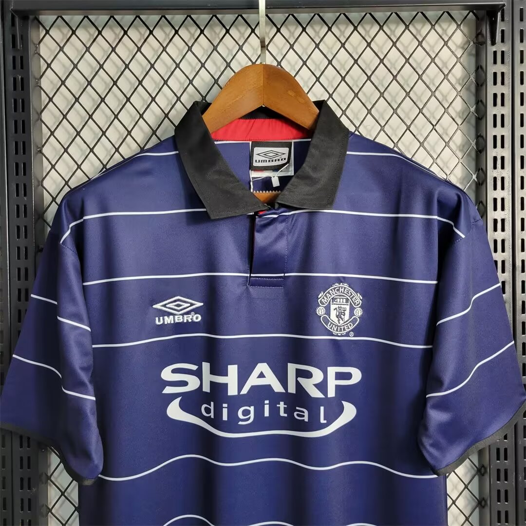 Retro 1999-2000 Manchester united Away Football T-Shirt Thai Quality