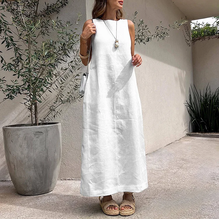 Fashionable Round Neck Sleeveless Slit Maxi Dress