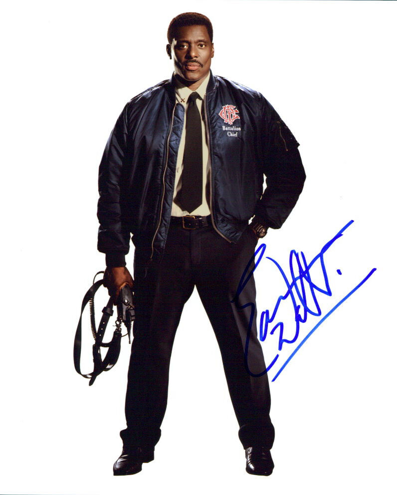 Eamonn Walker (Chicago Fire) signed authentic 8x10 Photo Poster painting COA