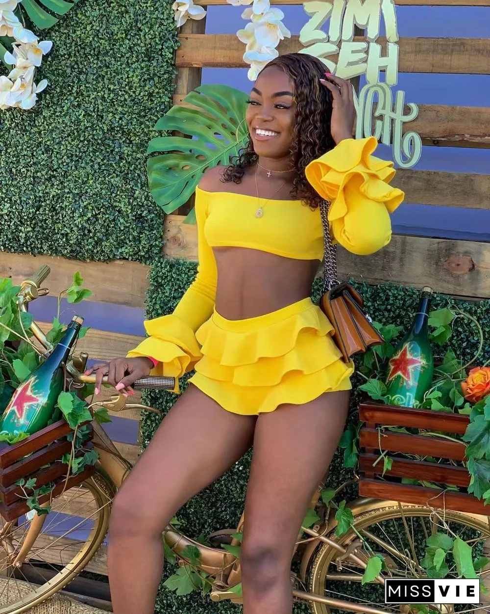 Sexy Off Shoulder Crop Tops Ruffle Mini Skirt Sets
