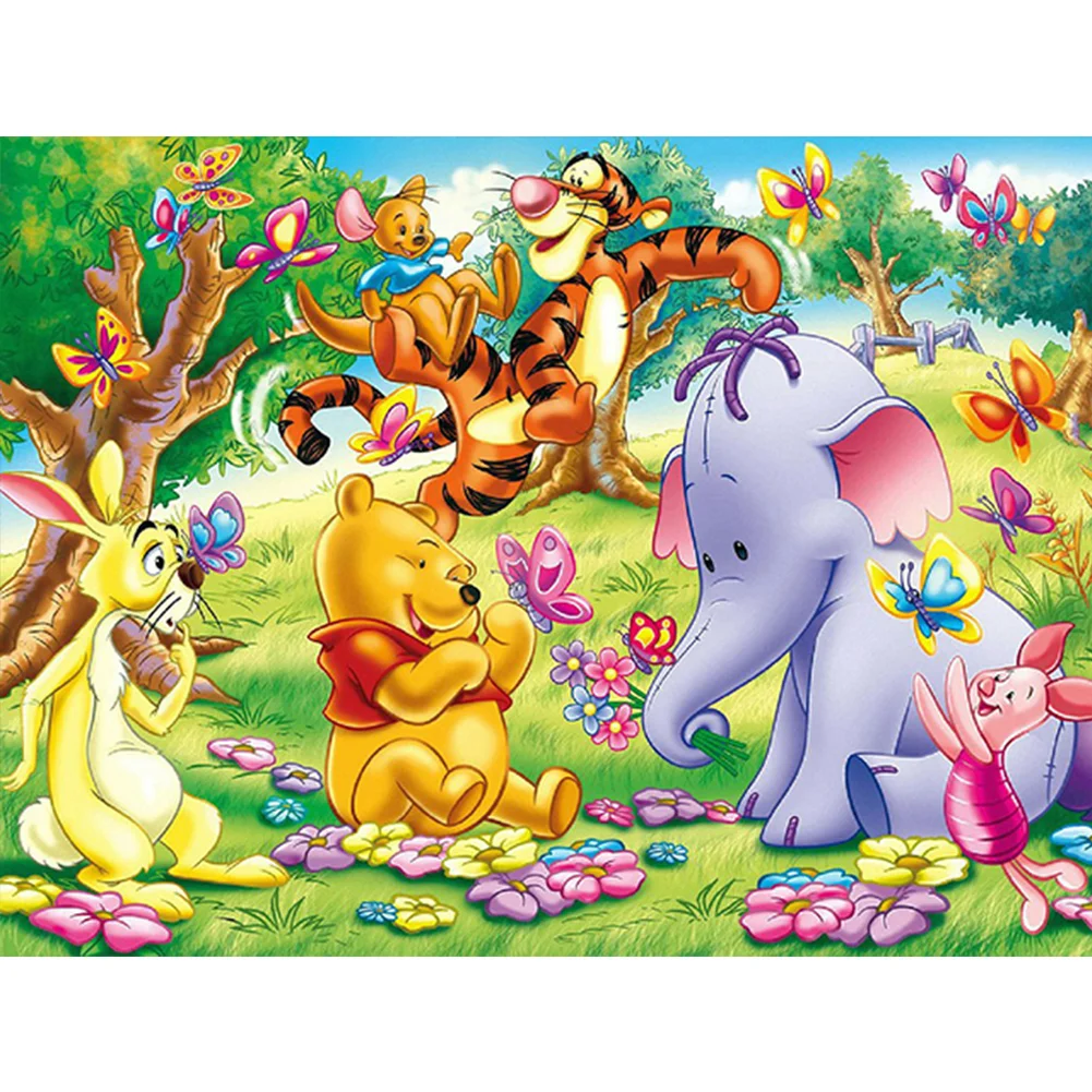 Winnie the Pooh (canvas) full round or square drill diamond painting