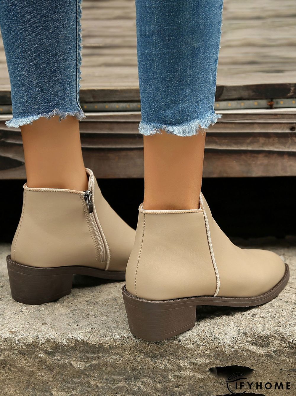 Simple Zipper Pointed Toe Chunky Heel Booties | IFYHOME