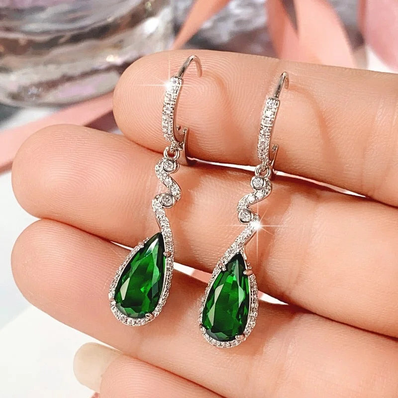 Huitan Newly Designed Women Dangle Earrings with Sparkling Cubic Zircon Elegant Green Drop Earrings Wedding Anniversary Jewelry
