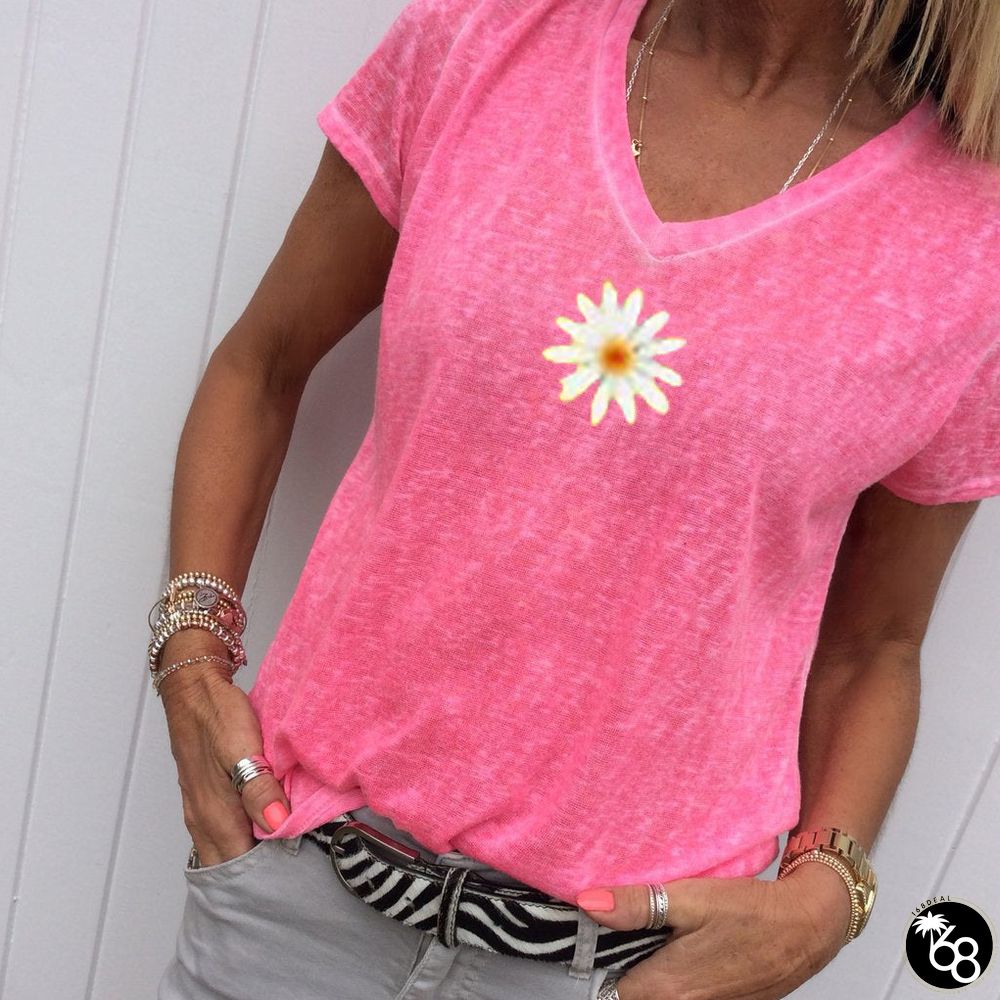 Women's V-neck Little Daisy Knitted Short-sleeved T-shirts Blouses | 168DEAL