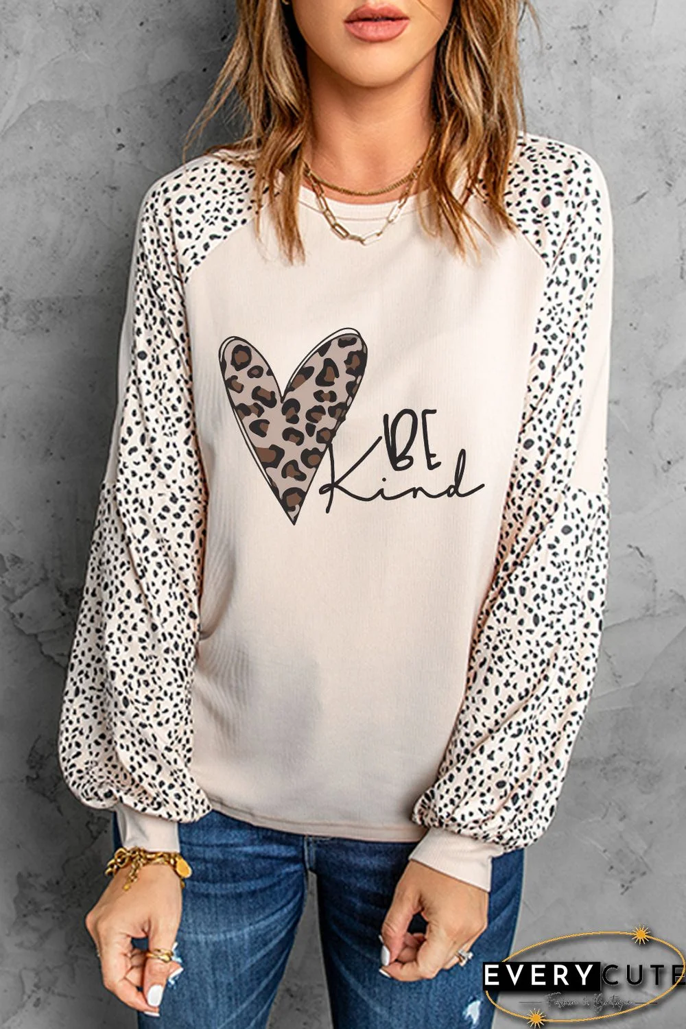 Letter Leopard Heart Shape Print Puff Sleeve Top