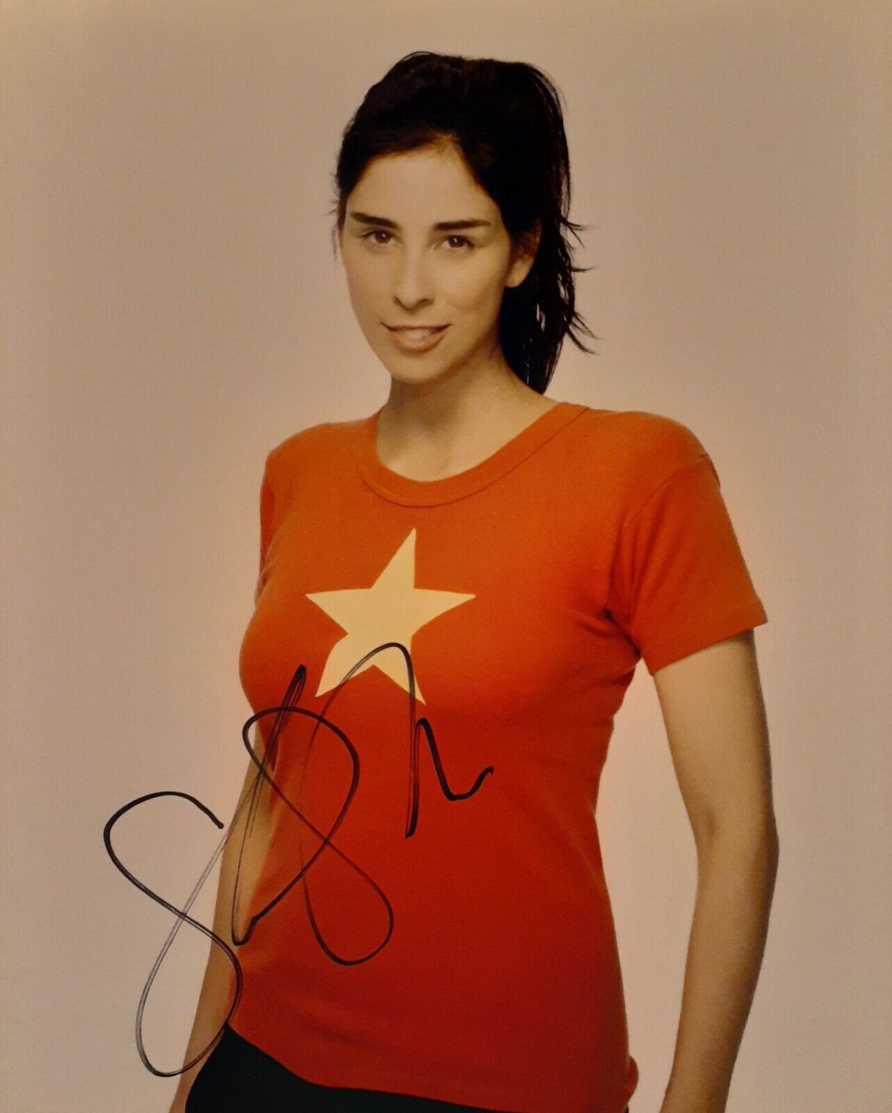 Sarah Silverman signed 8x10