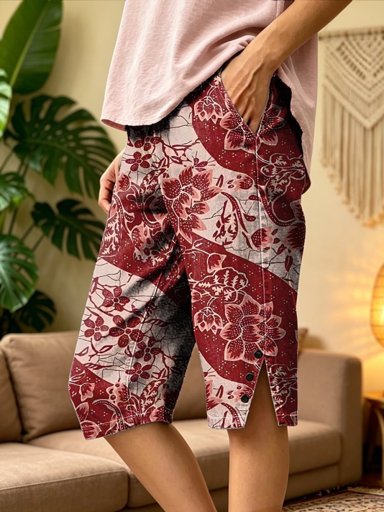 Women's Retro Ethnic Floral Art Print Casual Washed Cotton Denim Shorts