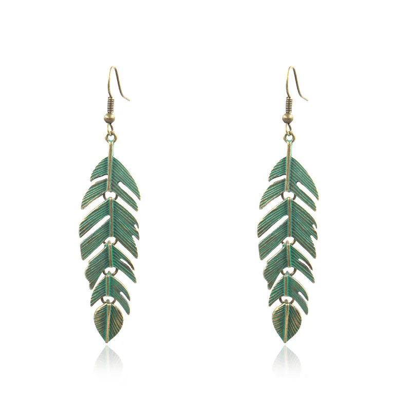 Women's Bohemian Feather Alloy Earrings