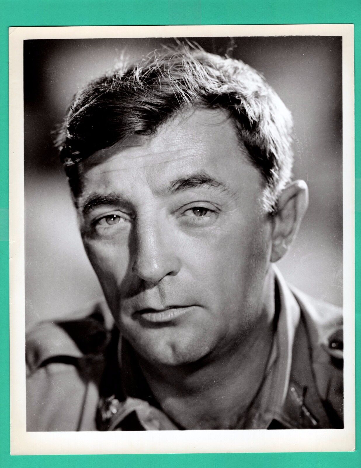 ROBERT MITCHUM Actor Movie Star 1960's Promo Vintage Photo Poster painting 8x10